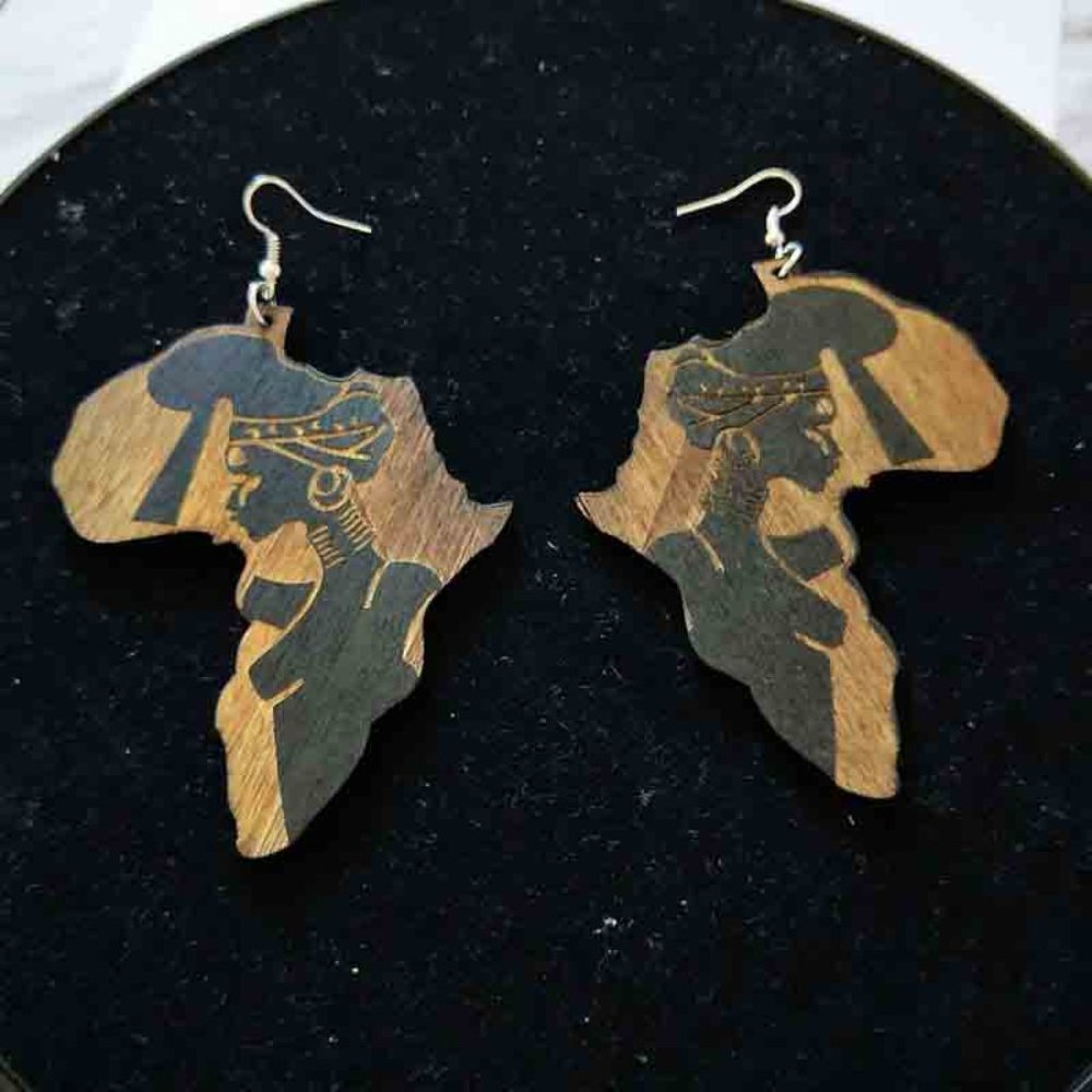 Wood African Queen Earrings - Picture 4 of 4